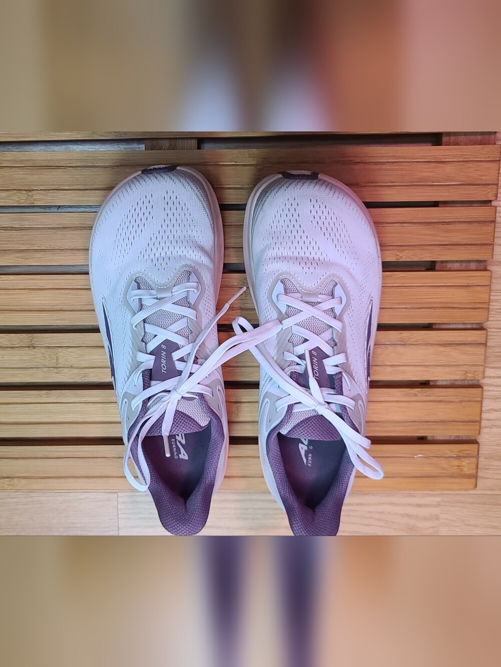 ALTRA TORIN 8 | SIZE 9.5 | TAN/PURPLE - Picture 2 of 9